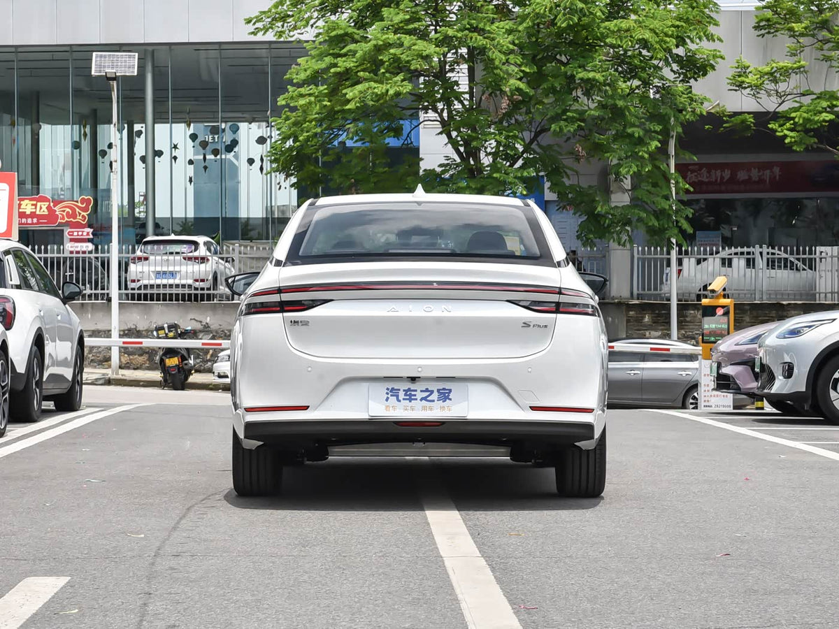 AION S Plus Pure Electric Car 2026 505KM 5-Seater Smart Electric Sedan