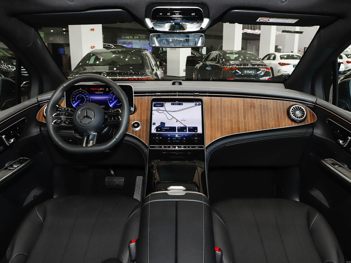 Mercedes-Benz EQE SUV 2026 - dashboard reference image 4