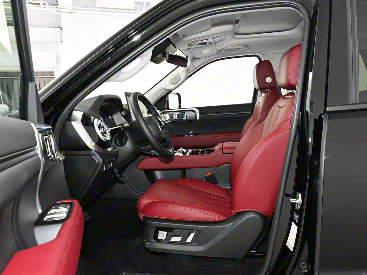Tank 400 PHEV 2026 - seating reference image 5
