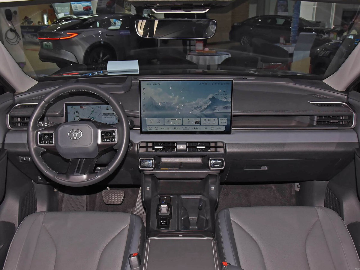 Toyota RAV4 2026 - dashboard reference image 4
