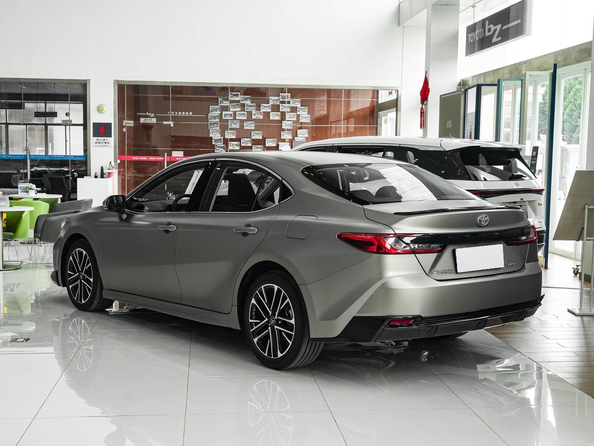 Toyota Camry 2027 - exterior reference image 3