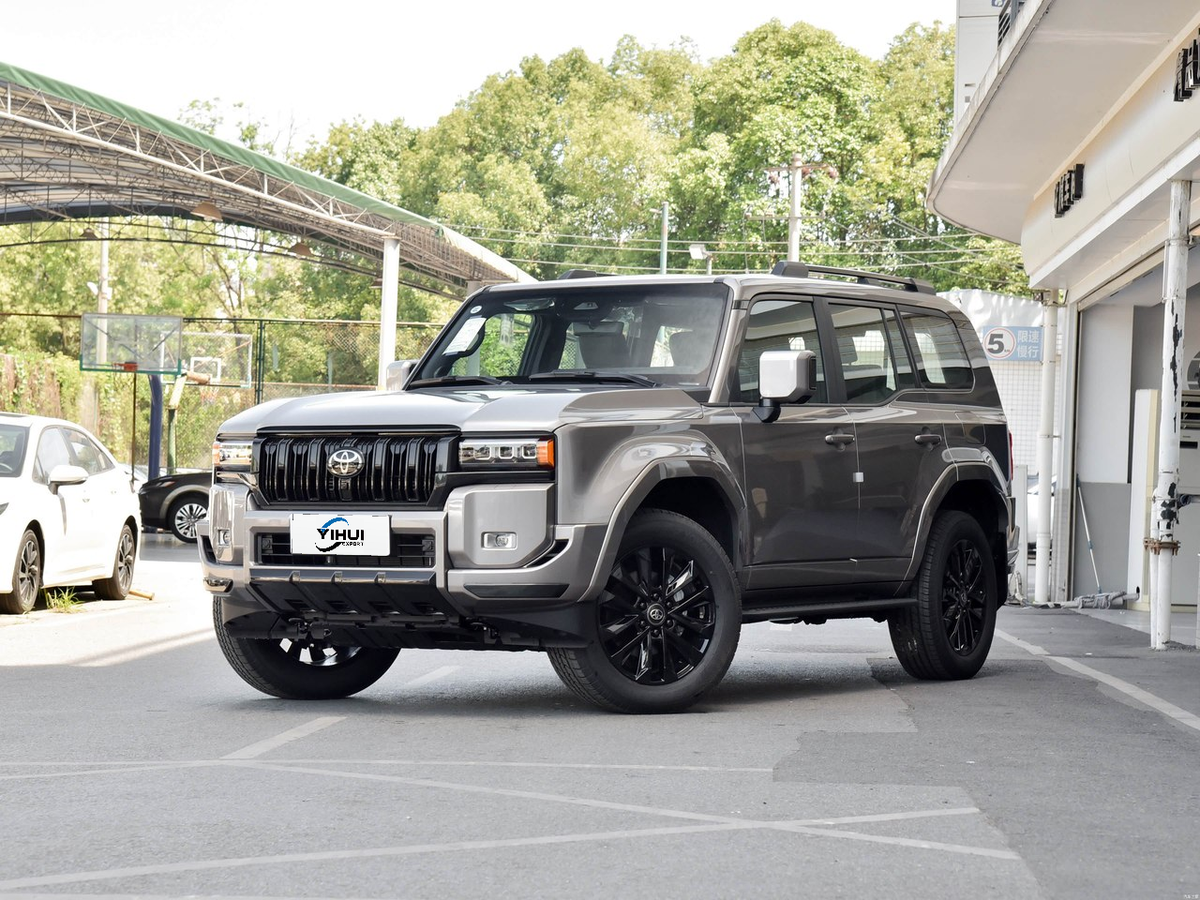 Toyota Prado 2026 - exterior reference image 1