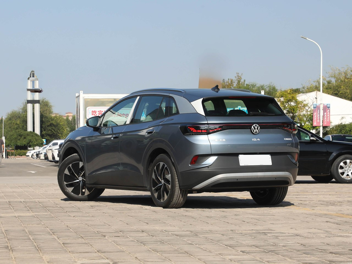 Volkswagen ID.4 CROZZ 2026 - exterior reference image 3