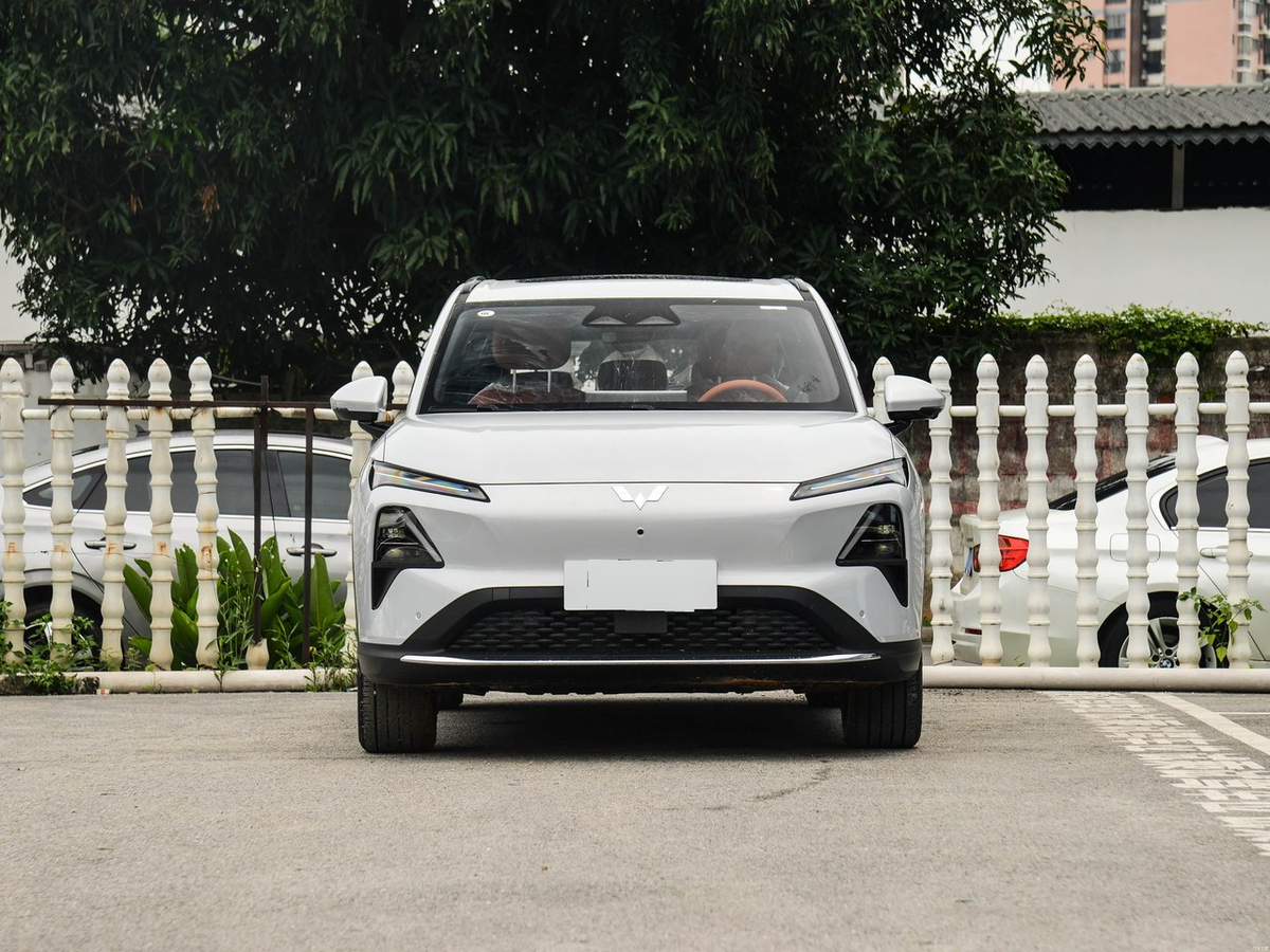 Wuling Starlight S 2025 - exterior reference image 2