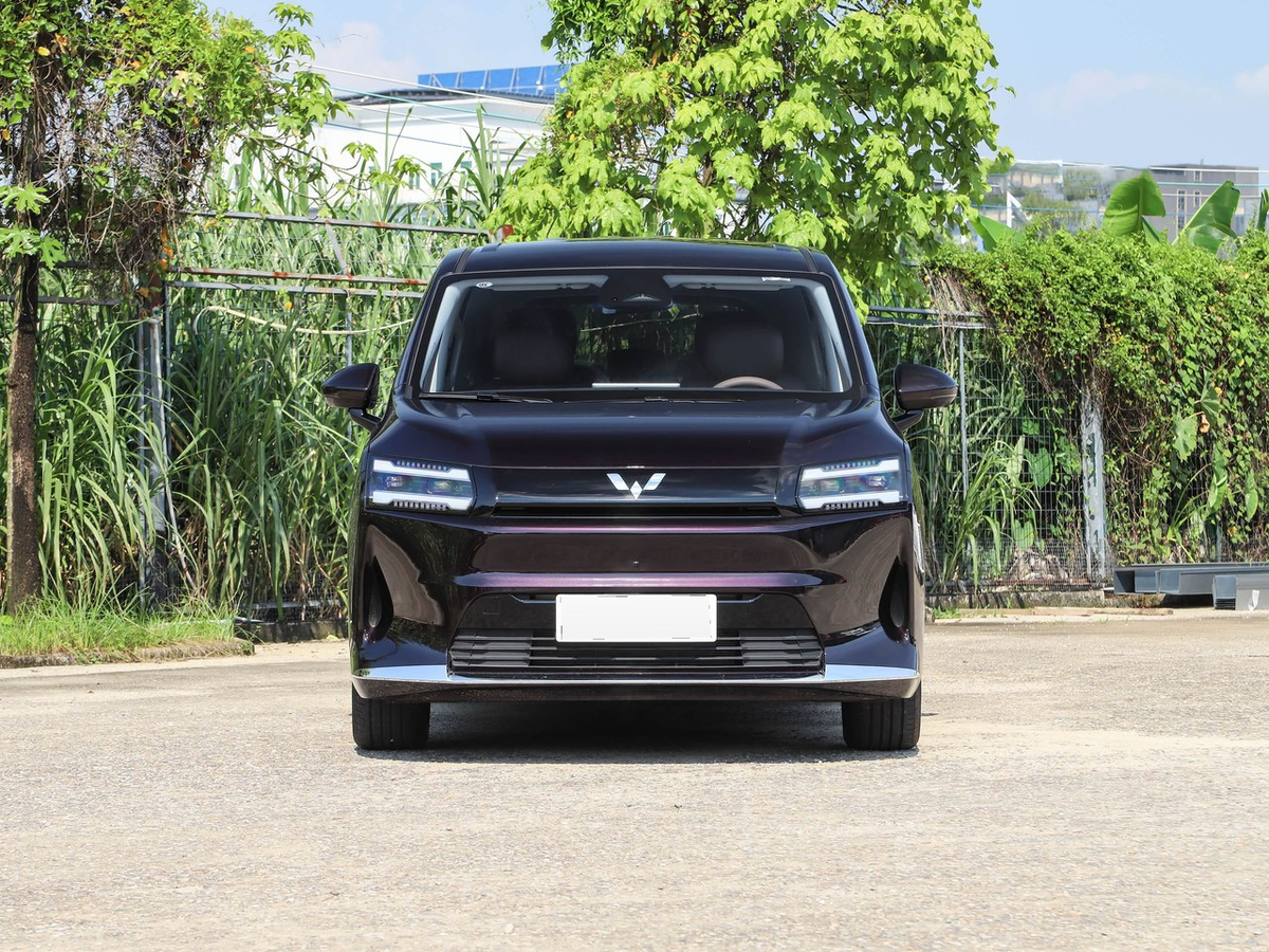 Wuling Starlight 730 EV 2026 - exterior reference image 2