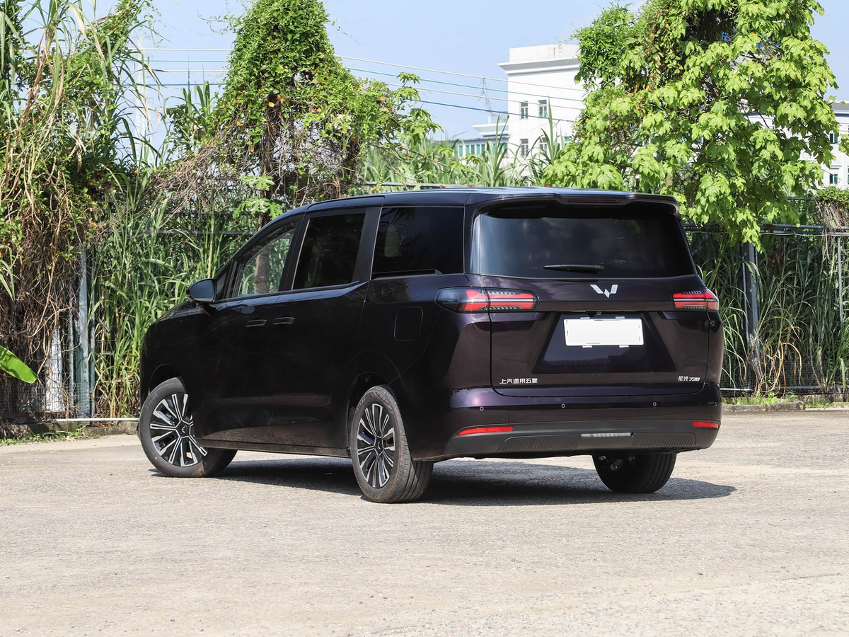 Wuling Starlight 730 EV 2026 - exterior reference image 3