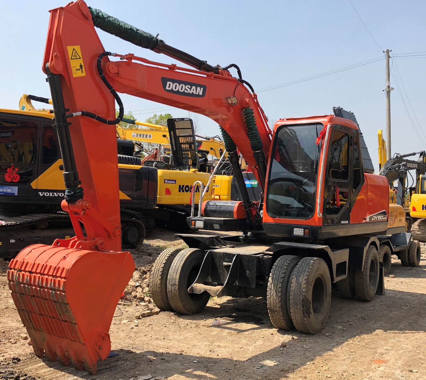 USED DOOSAN DX150W-9C EXCAVATOR