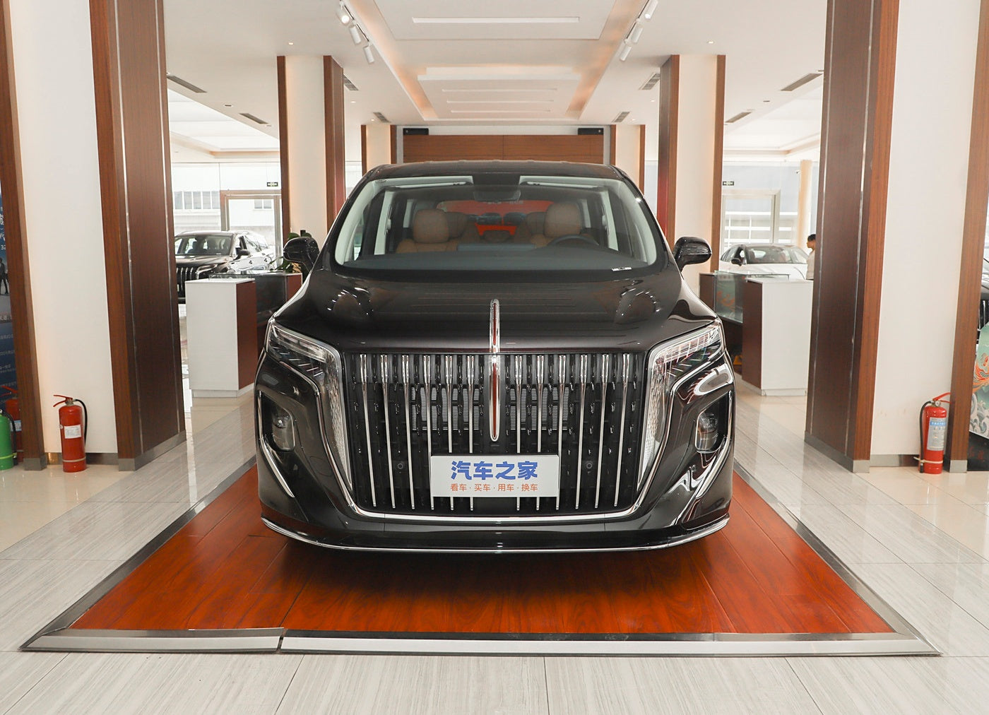 HongQi 2024 HQ9 PHEV 2.0T 4WD Business Edition