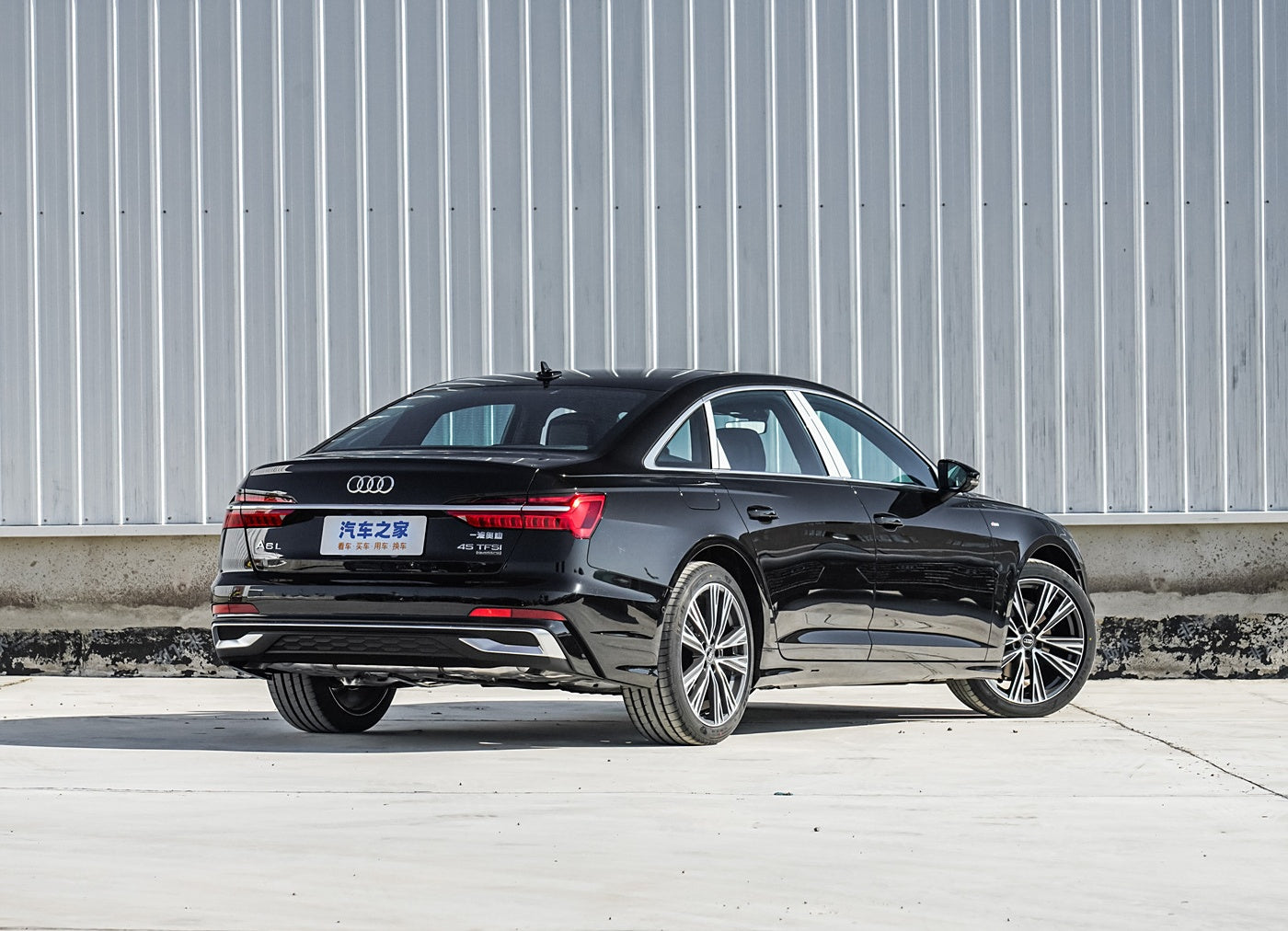 AUDI  A6L  45 TFSI quattro 2025