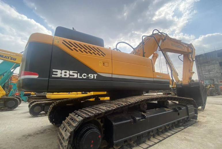 USED HYUNDAI R385LC-9T EXCAVATOR