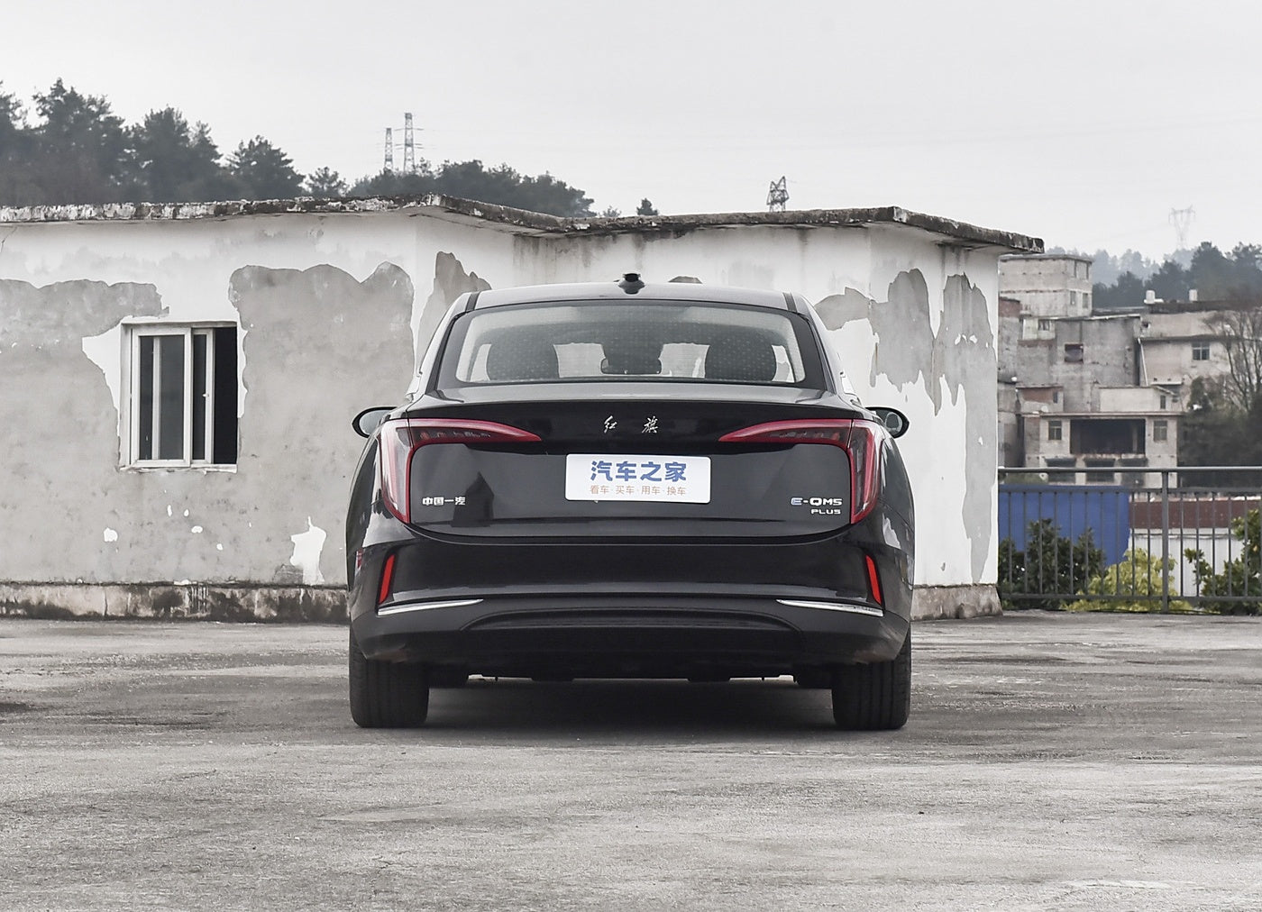 HongQi 2024 E-QM5 560km PLUS