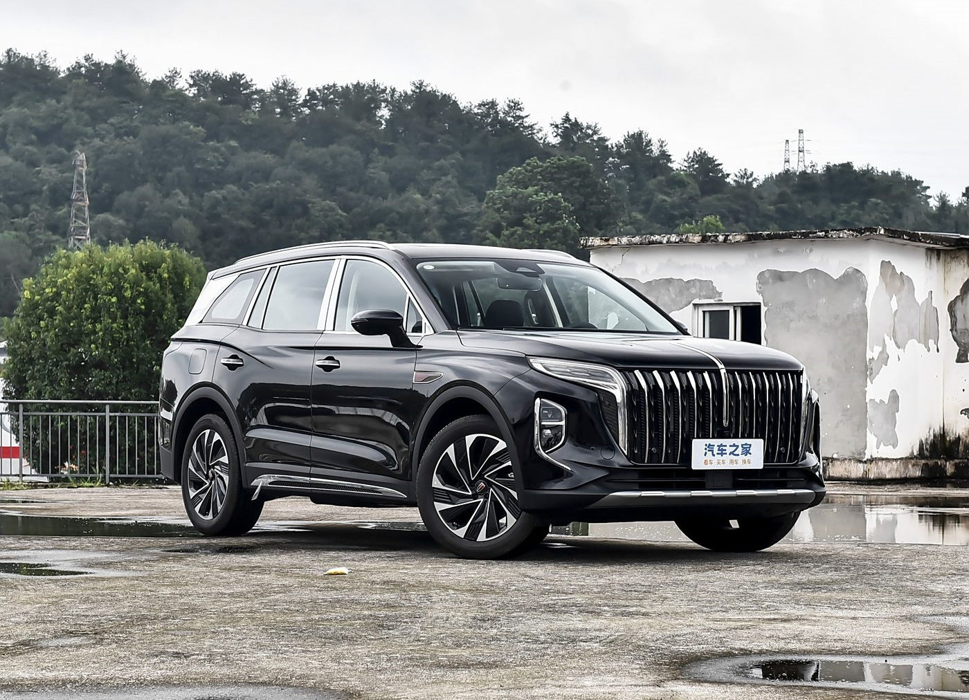 HongQI 2024 HS7 PHEV 2.0T PHEV 4WD Flagship Edition 6 Seaters