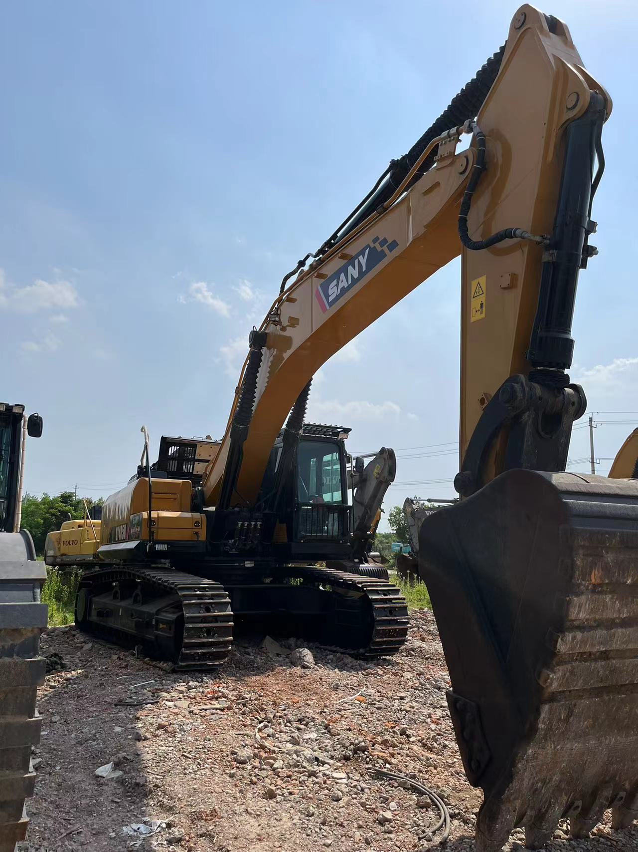 USED SANY SY485H EXCAVATOR