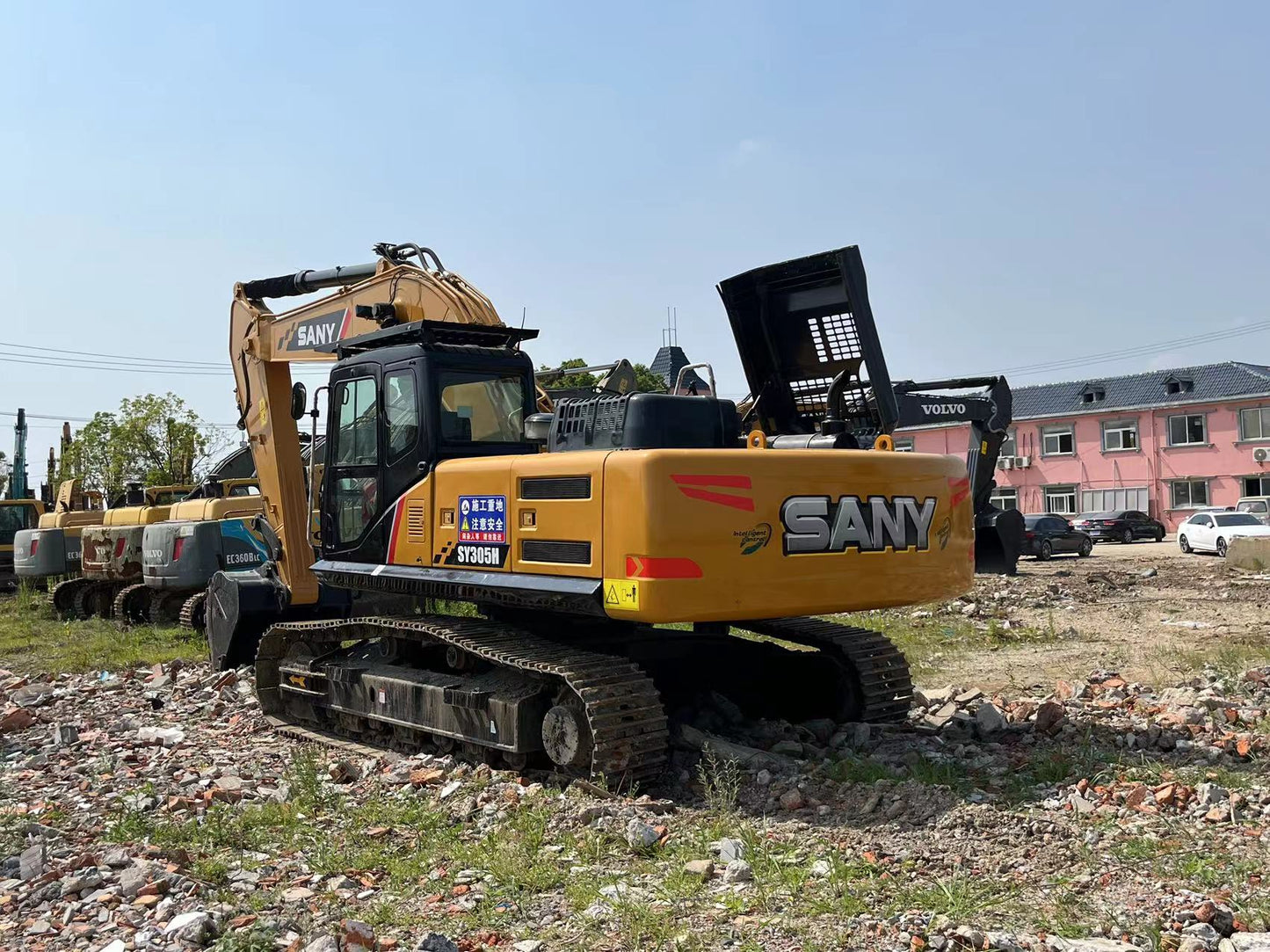 USED SANY SY305H EXCAVATOR