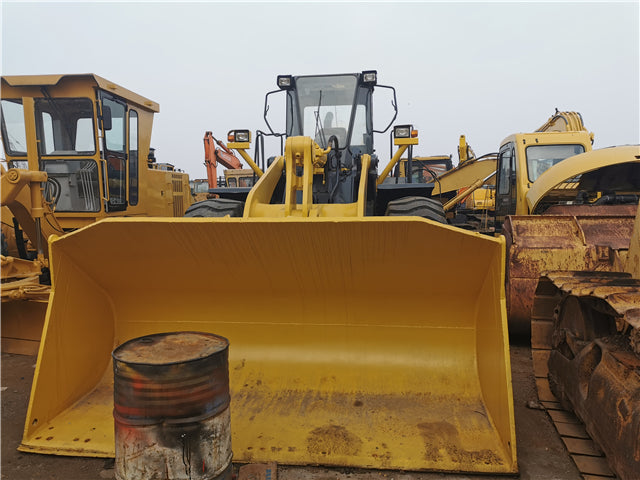 USED KOMATSU WA470 LOADER