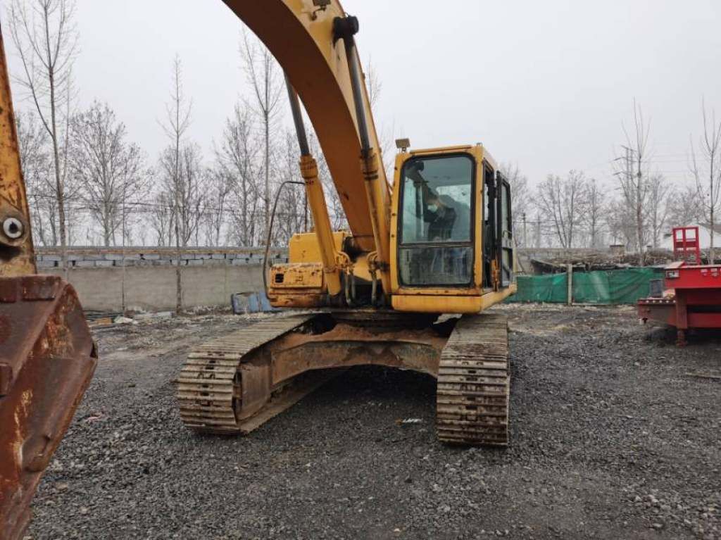 USED HYUNDAI R305LC-7 EXCAVATOR