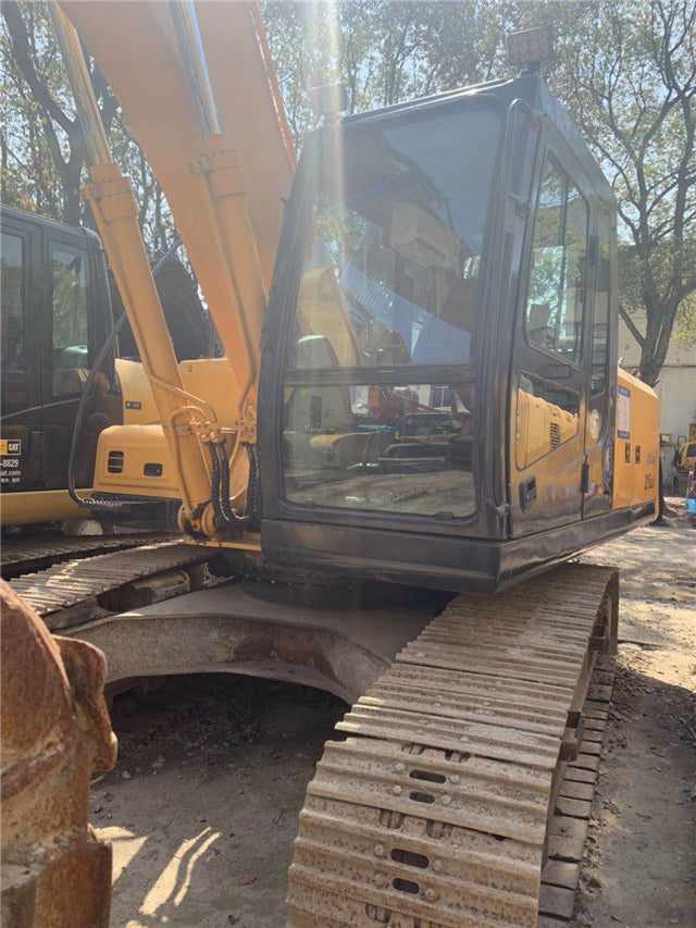 USED HYUNDAI R215LC-7 EXCAVATOR