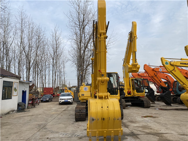 USED KOMATSU PC200-7 EXCAVATOR