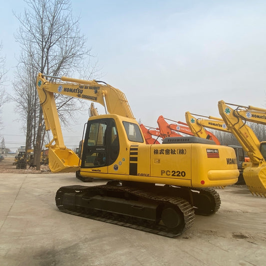 USED KOMATSU PC220-6 EXCAVATOR