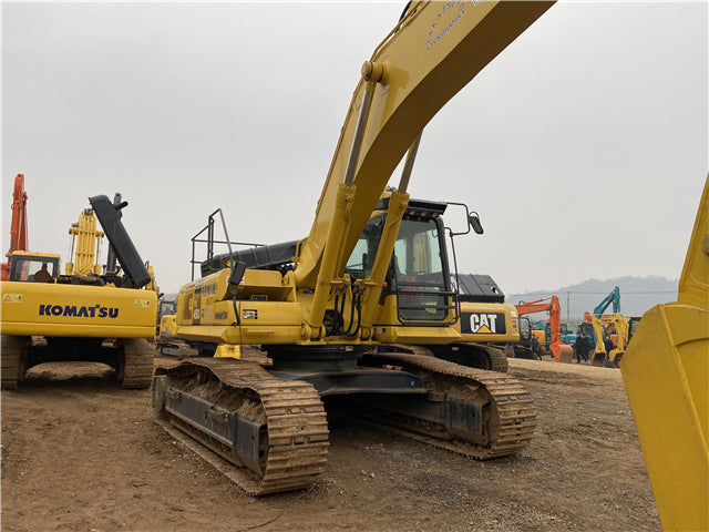 USED KOMATSU PC450 EXCAVATOR