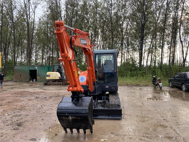 USED DOOSAN DH60-7