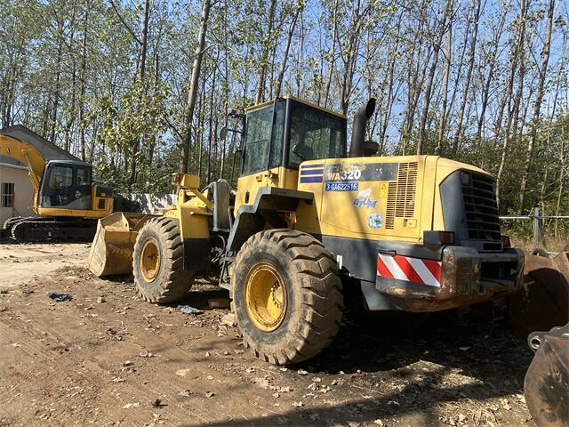 USED KOMATSU WA320-5 WHEEL LOADER