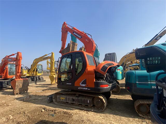 USED DOOSAN DX88-9c EXCAVATOR