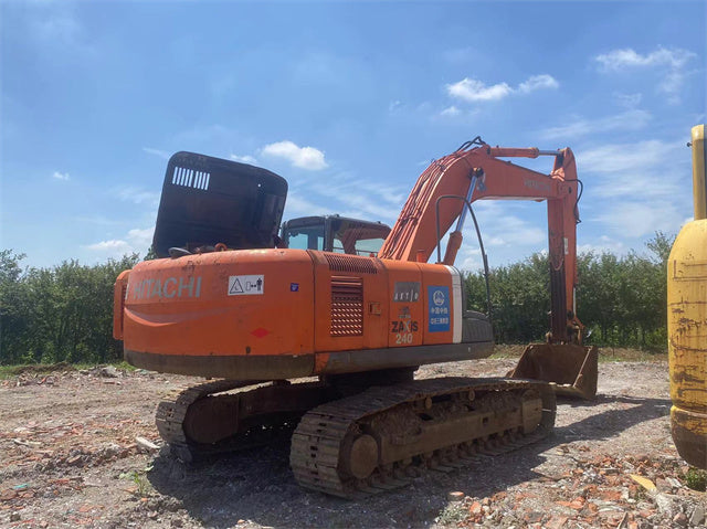 USED HITACHI ZX240 EXCAVATOR