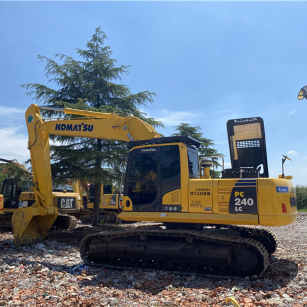 USED KOMATSU PC240-8 EXCAVATOR