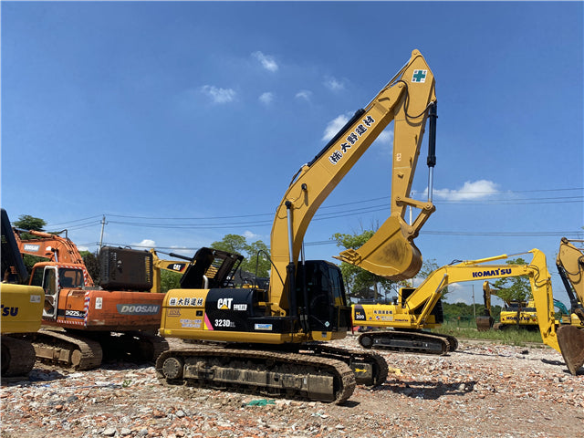 USED CAT 323D EXCAVATOR