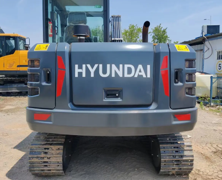 HYUNDAI HX60 EXCAVATOR