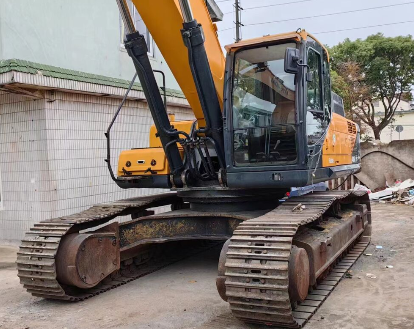 USED HYUNDAI R485LVS EXCAVATOR