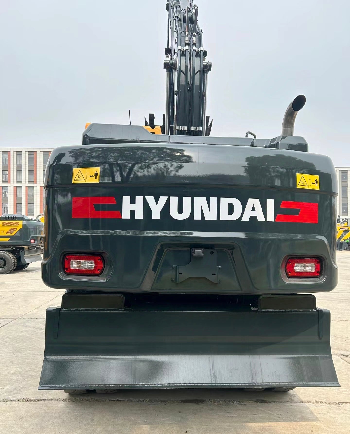 HYUNDAI HW210 WHEEL EXCAVATOR