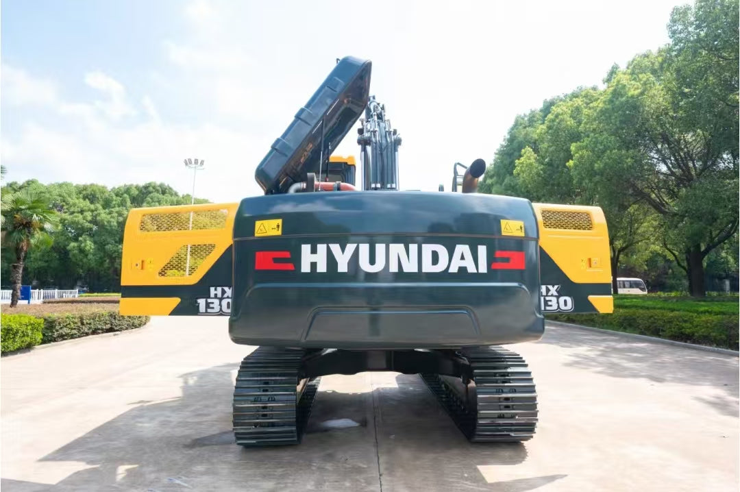 HYUNDAI HX130 EXCAVATOR