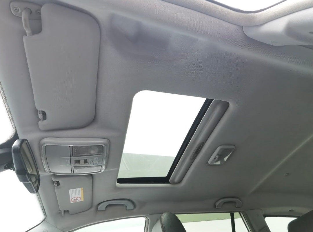 Used Haval H5 2015 Model 2.0T Manual Premium Edition RWD interior photo for China car export