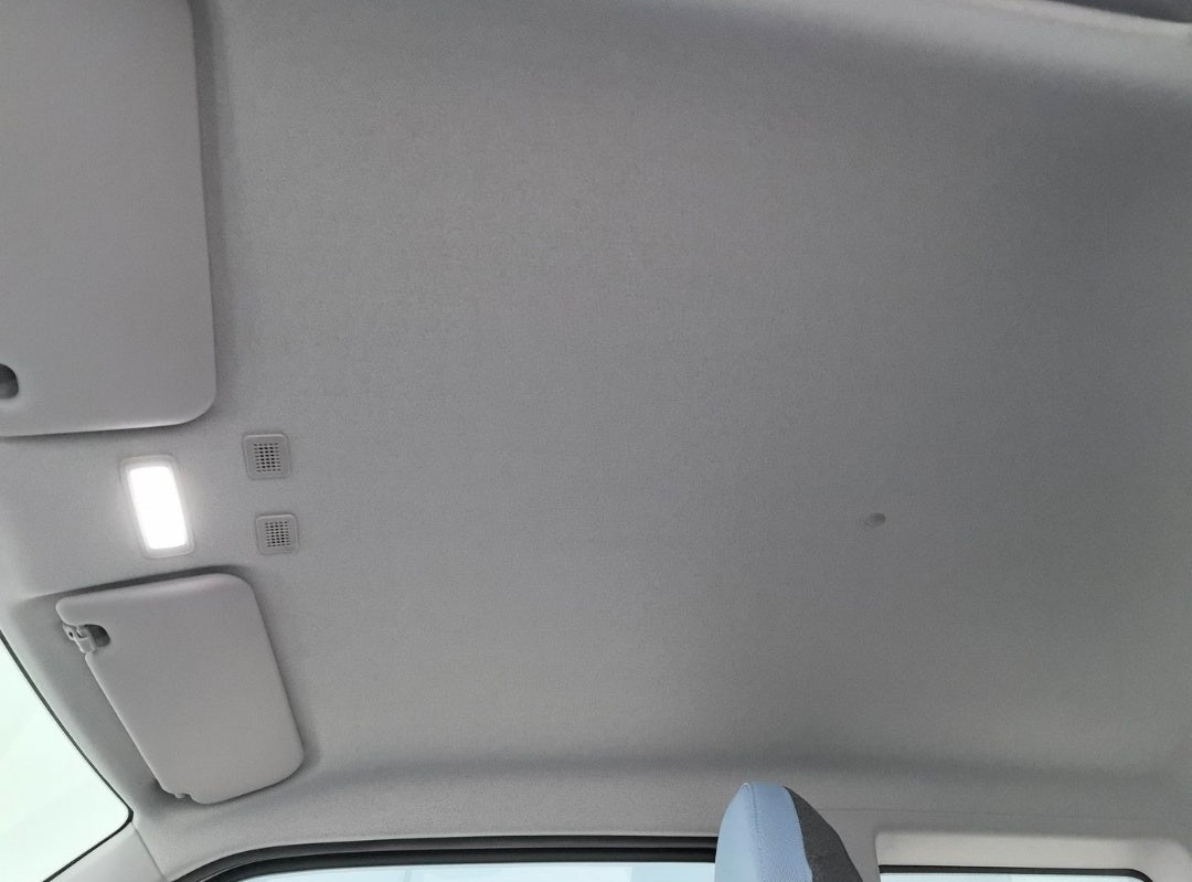 Used Geely Panda Mini 2023 Model 120km Cute Bear Edition cargo space for China car export