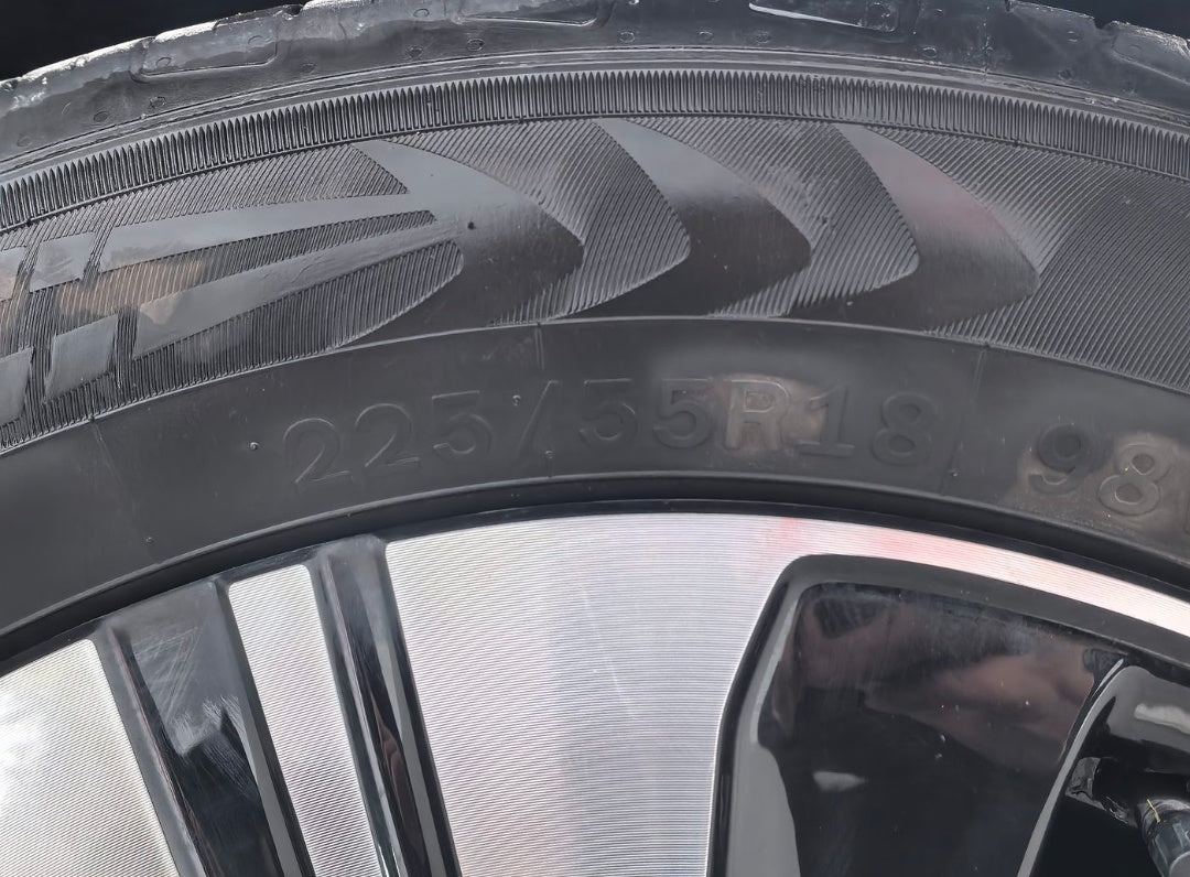 Used Geely Galaxy A7 2025 Model Year 1.5L EM-i 150km Long-Range Edition dashboard view for China car export
