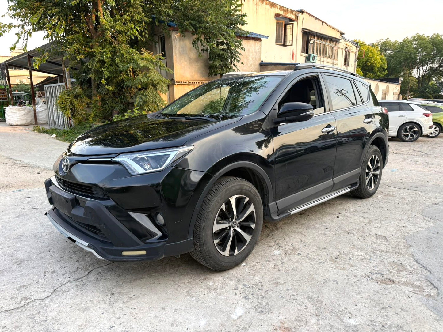 Used Toyota RAV4 Rongfang|2016 Model 2.0L CVT 2WD Fashion Edition Automatic