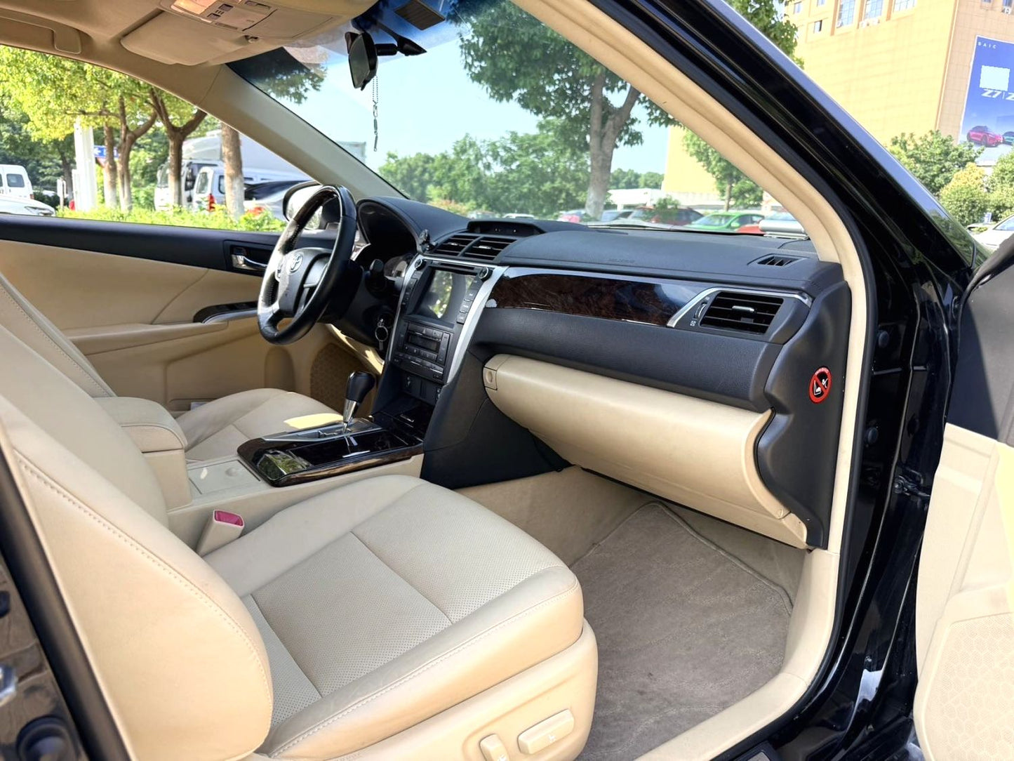 Used Toyota  Camry | 2015 Model 2.0E D-4S Elite Edition Automatic Transmission