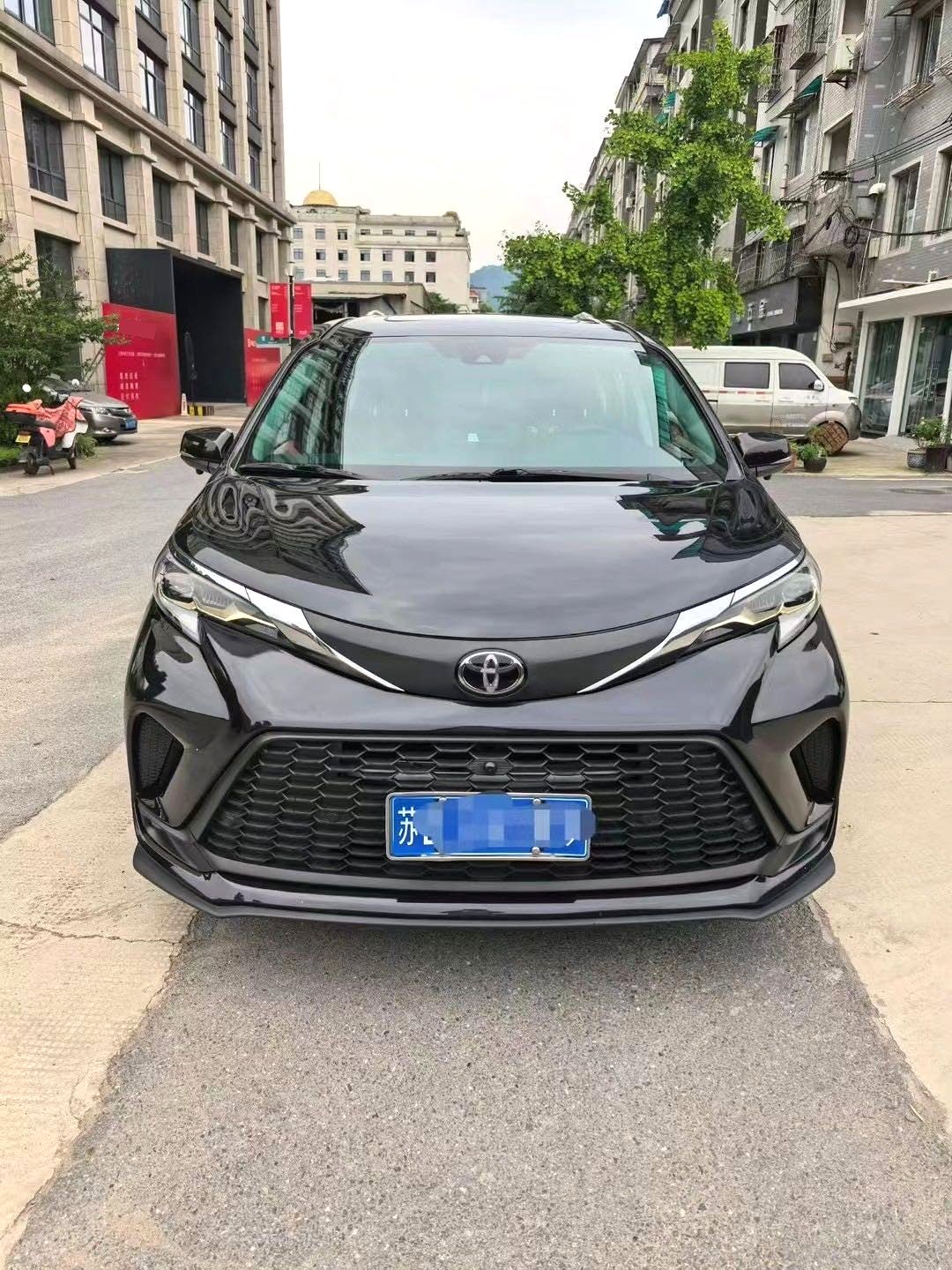 Used ToyotaGranvia Hybrid|2024 Model 2.5L E-CVT Comfort Edition Automatic