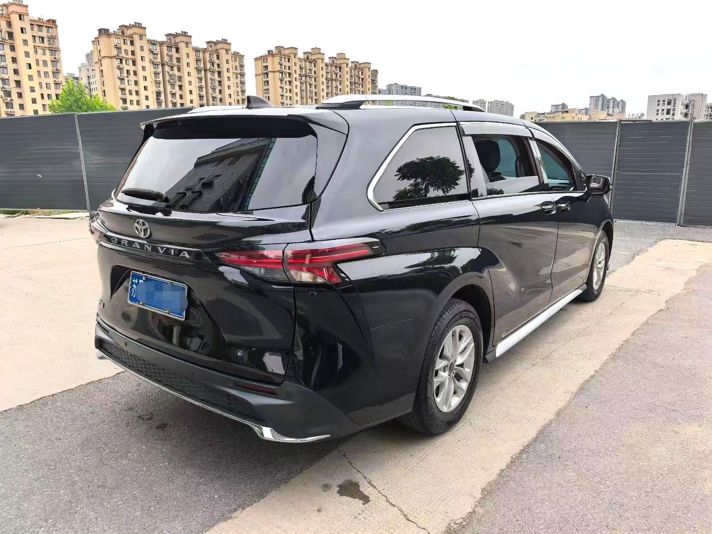 Used ToyotaGranvia Hybrid|2024 Model 2.5L E-CVT Comfort Edition Automatic