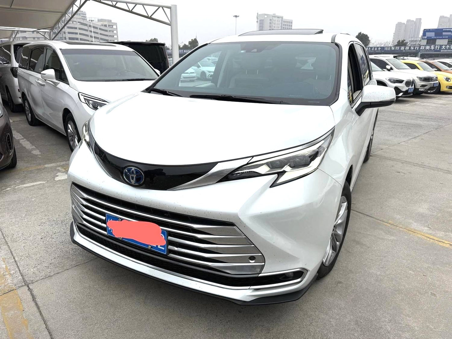 Used Toyota Sienna |2021 Model 2.5L E-CVT Premium Edition Automatic Transmission