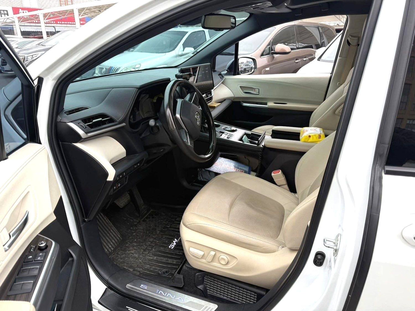 Used Toyota Sienna |2021 Model 2.5L E-CVT Premium Edition Automatic Transmission