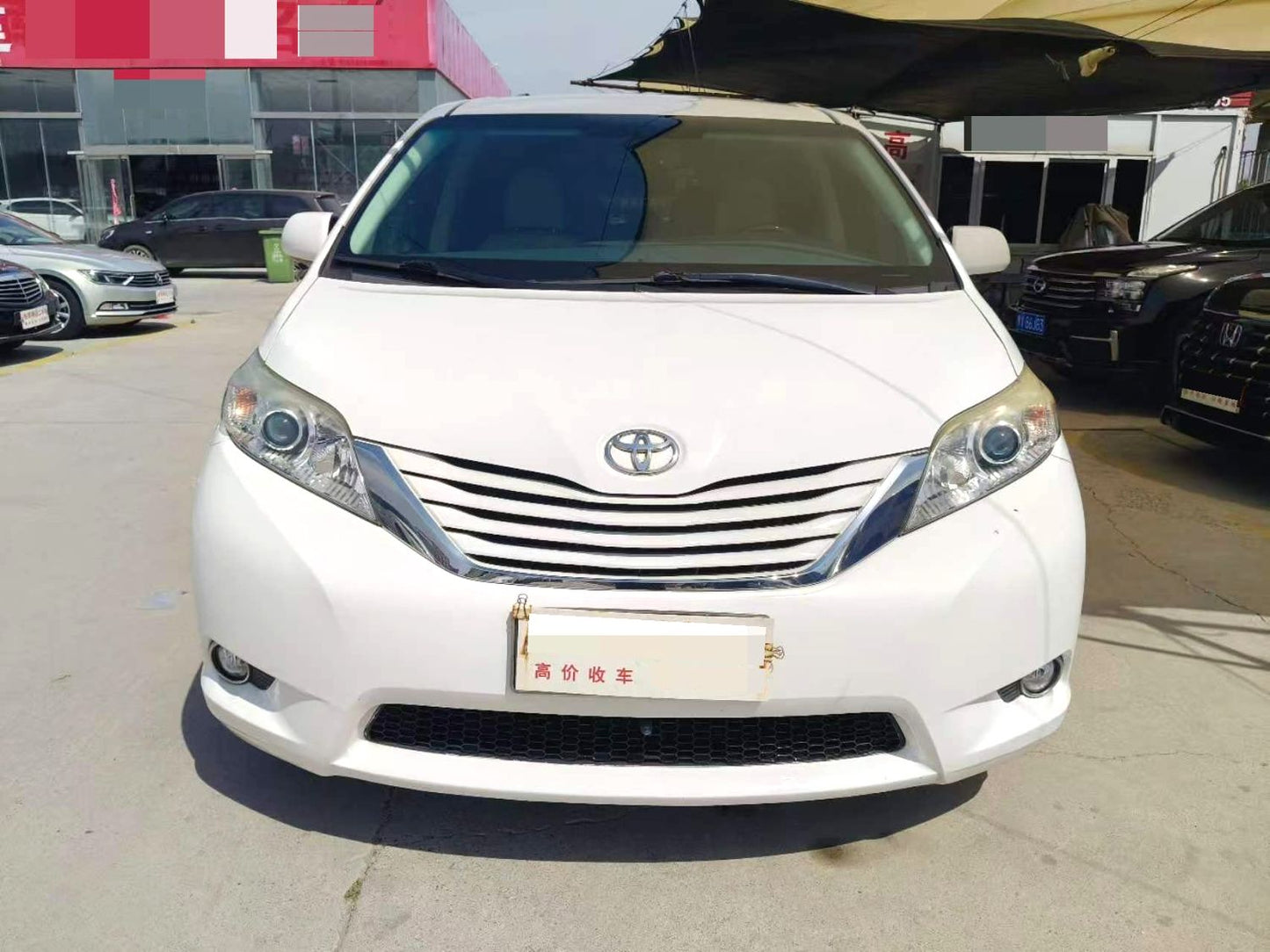 Imported Toyota Sienna|2017 Model 3.5L LE AWD 7-Seater US Spec Automatic