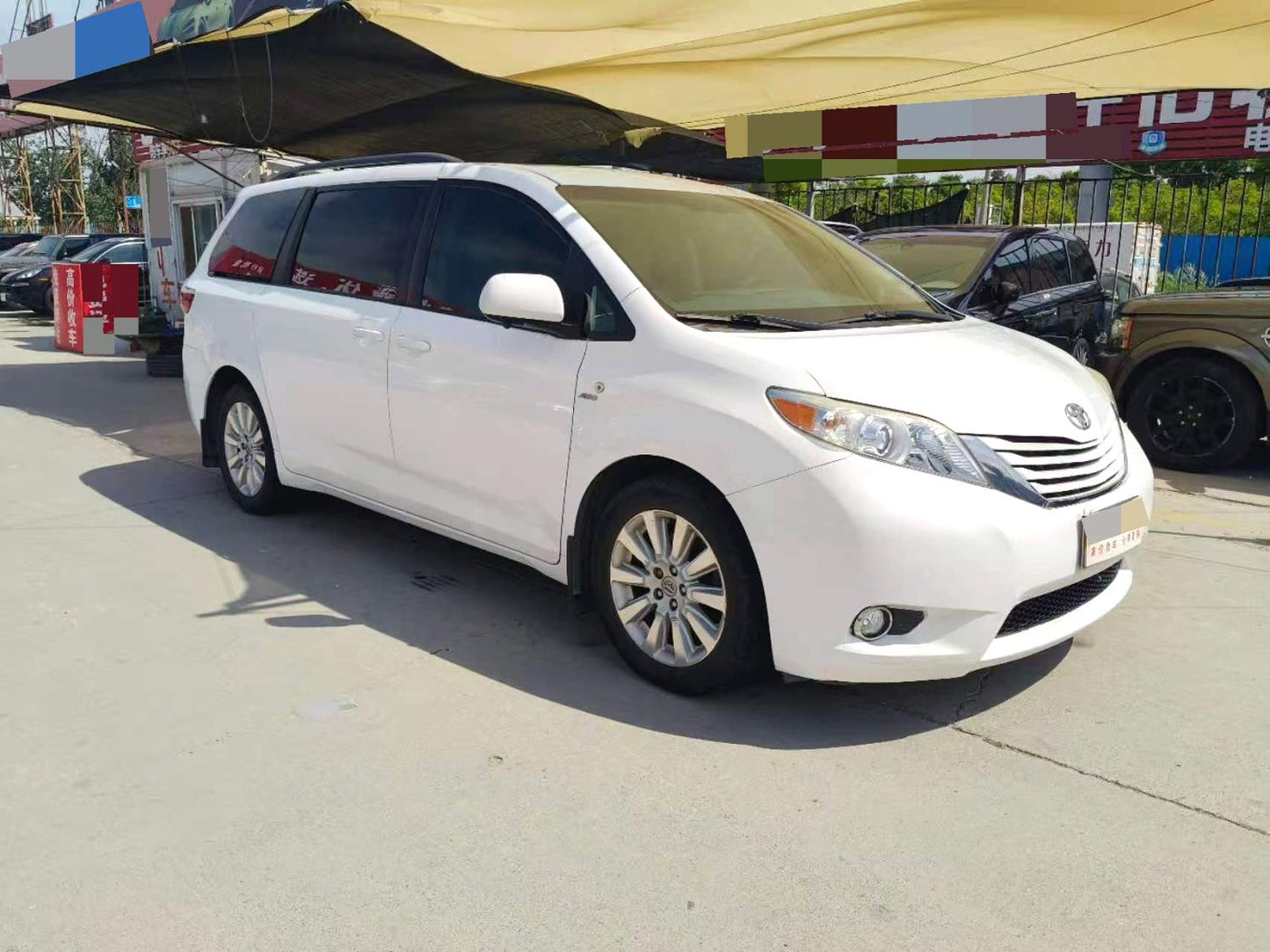 Imported Toyota Sienna|2017 Model 3.5L LE AWD 7-Seater US Spec Automatic