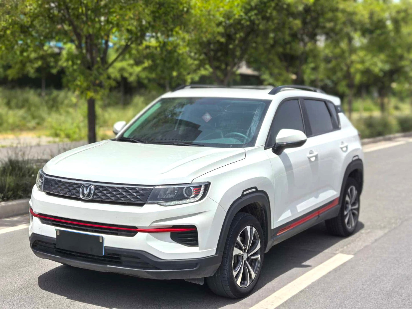 Changan CS35 PLUS|2022 Model 1.6L Luxury Edition Manual Transmission