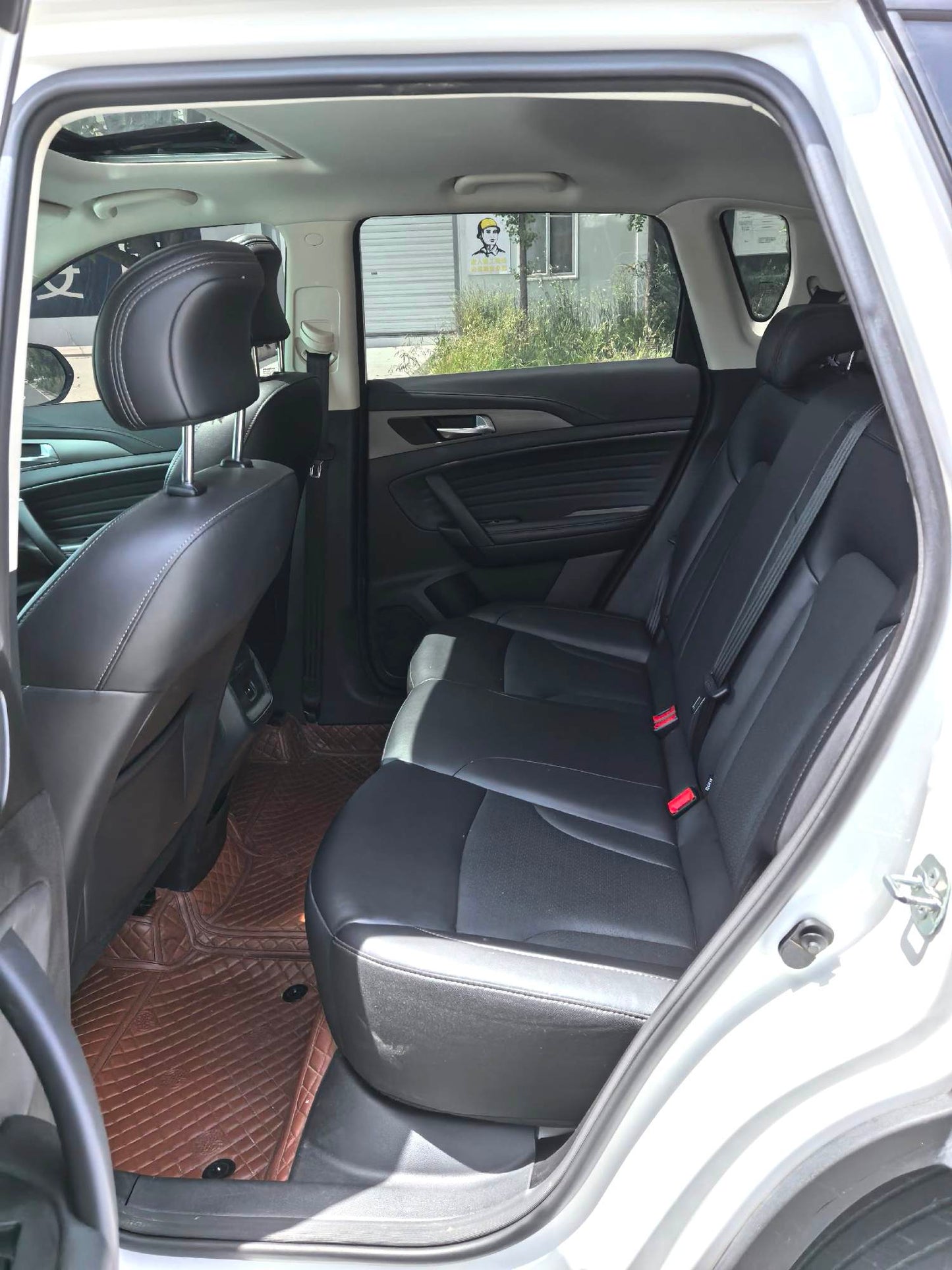 Changan CS35 PLUS|2022 Model 1.6L Luxury Edition Manual Transmission