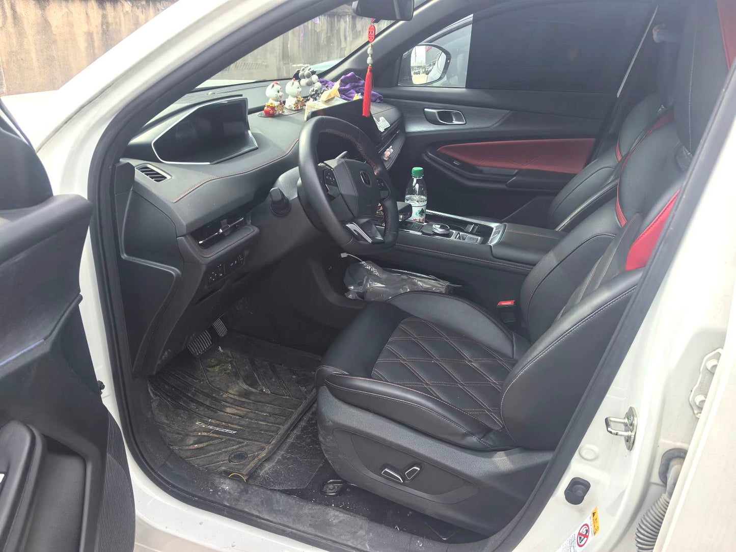 Changan CS55 PLUS| 2024 Model 1.5T Premium Edition Automatic Transmission