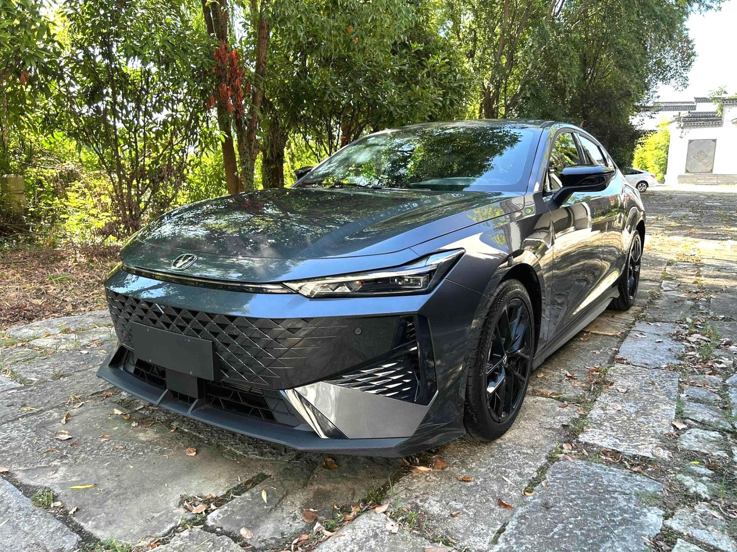 Changan UNI-V|2024 Model 1.5T Premium Edition Automatic Transmission