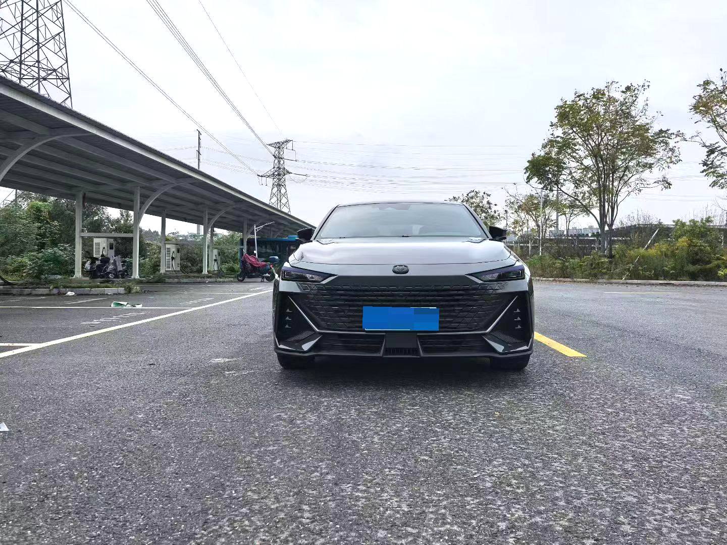 Changan UNI-V|2022 Model 1.5T Premium Edition Automatic Transmission